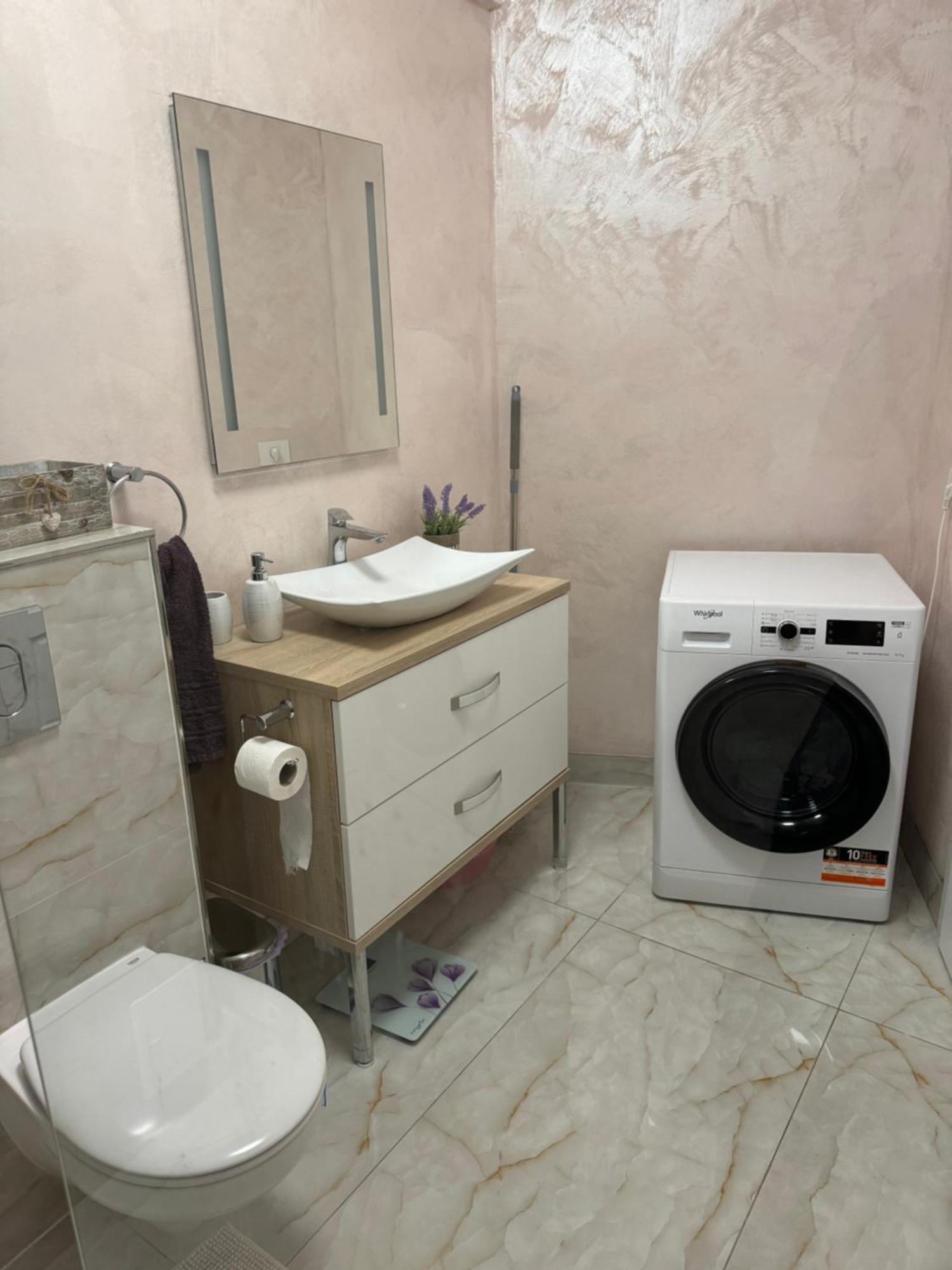 Ferienwohnung Magnific Oradea Exterior foto